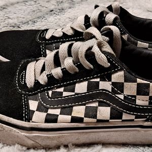 Vans checkered size 13